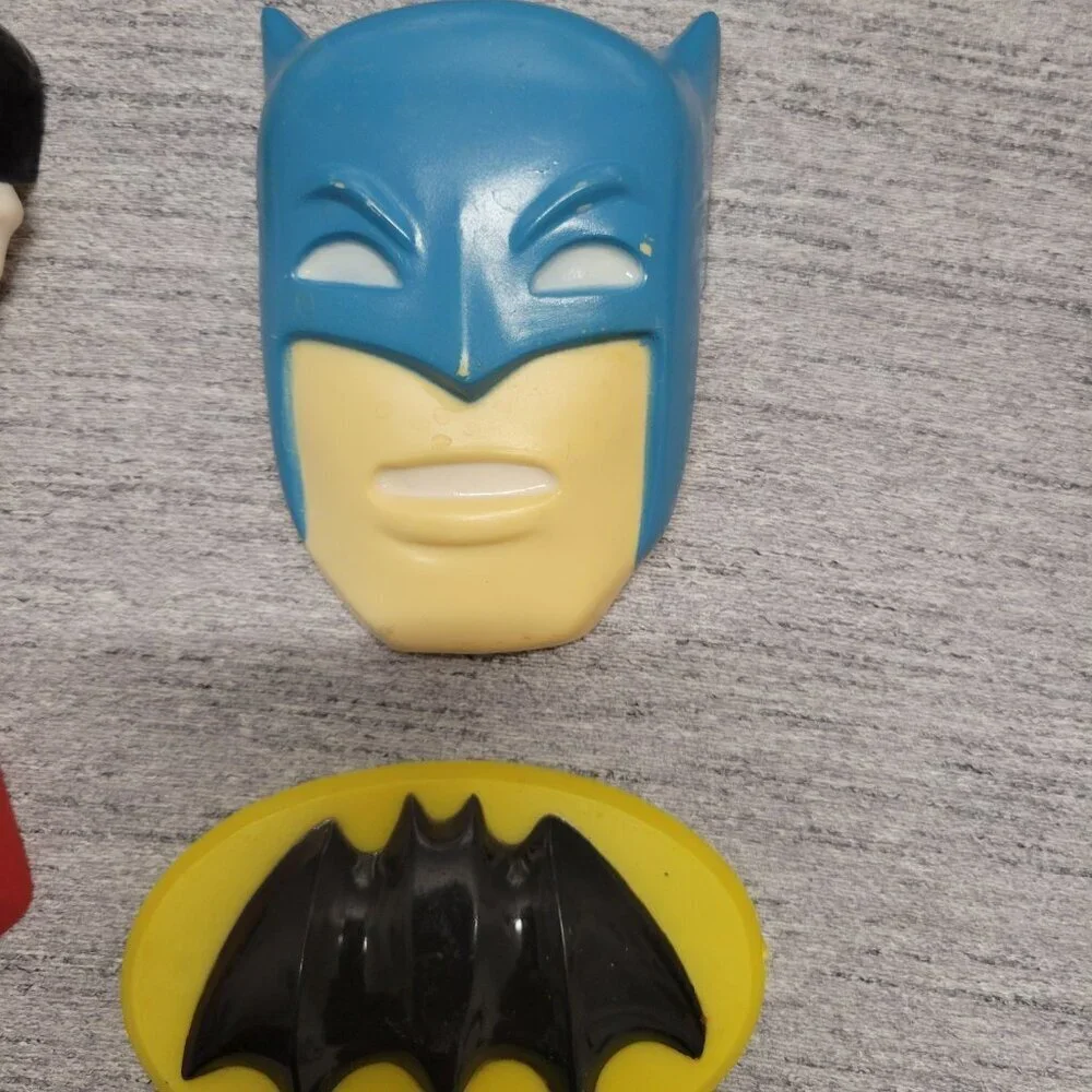 Vintage 1977 Wilton Super Hero Cake Pan
